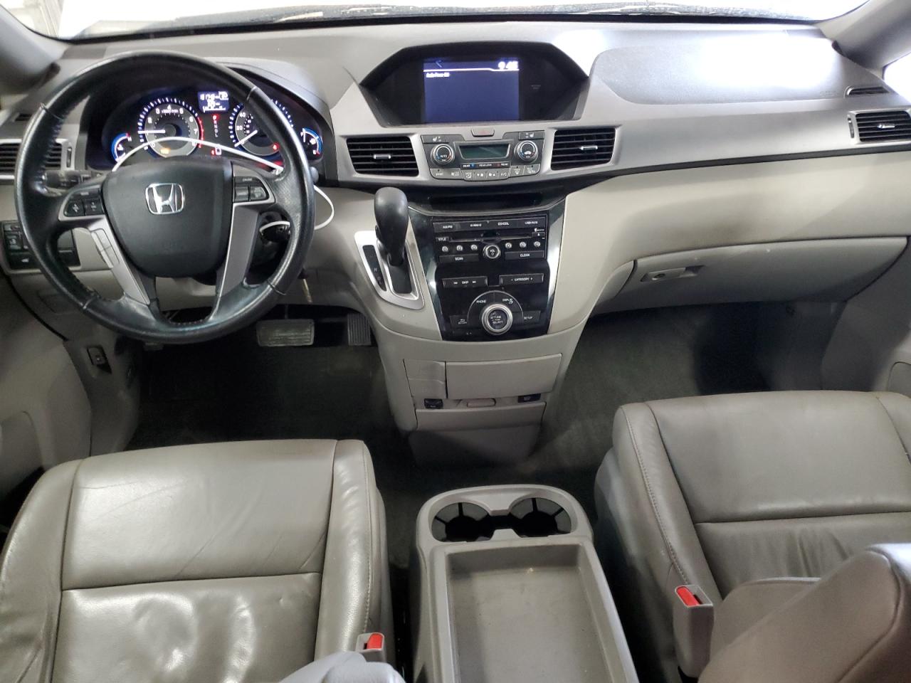 2013 Honda Odyssey - Image 8