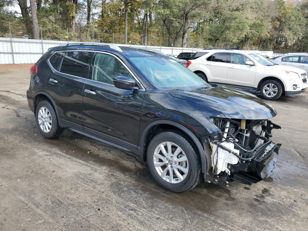 2019 Nissan Rogue - Image 4