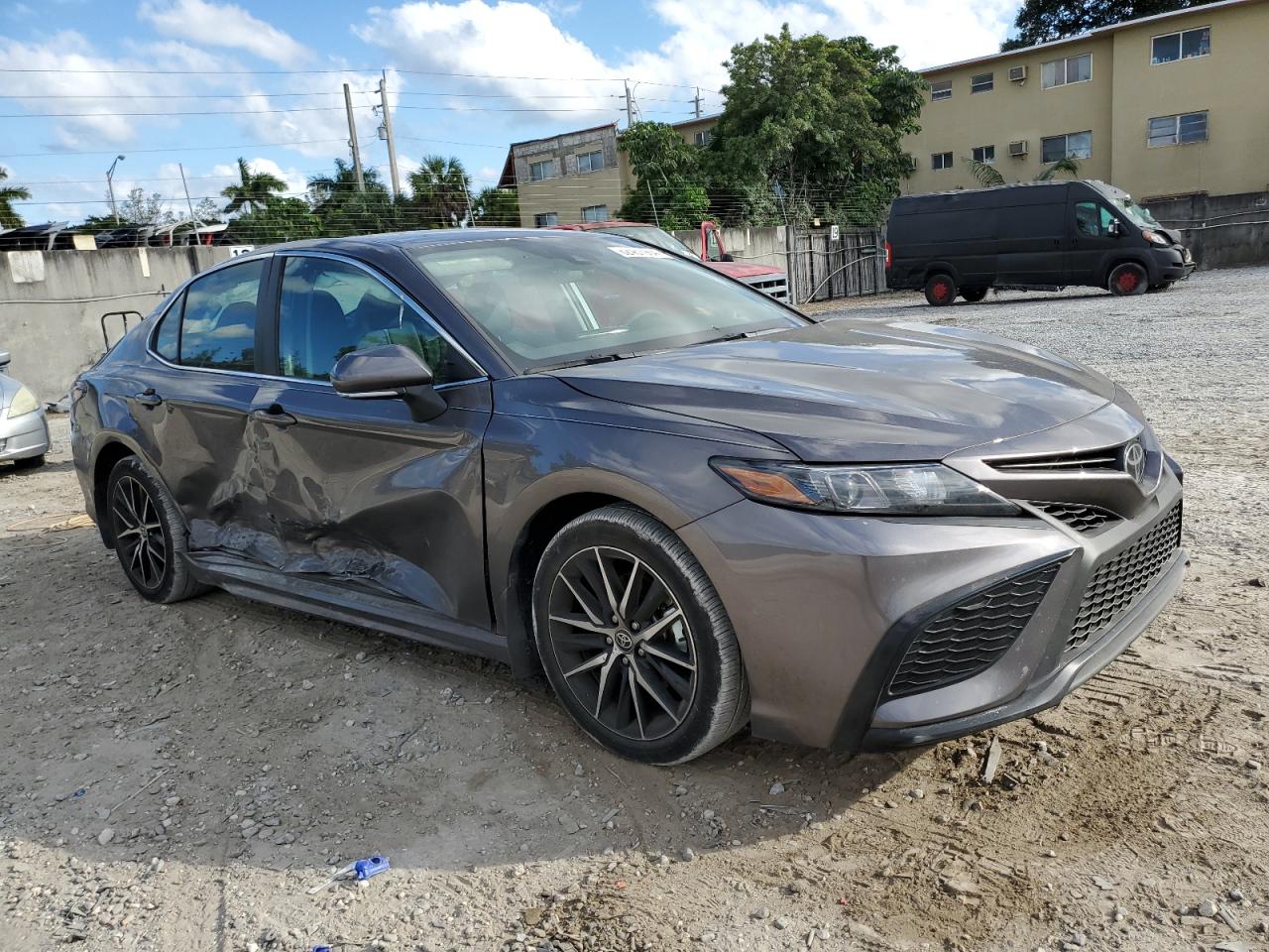2024 Toyota Camry - Image 4