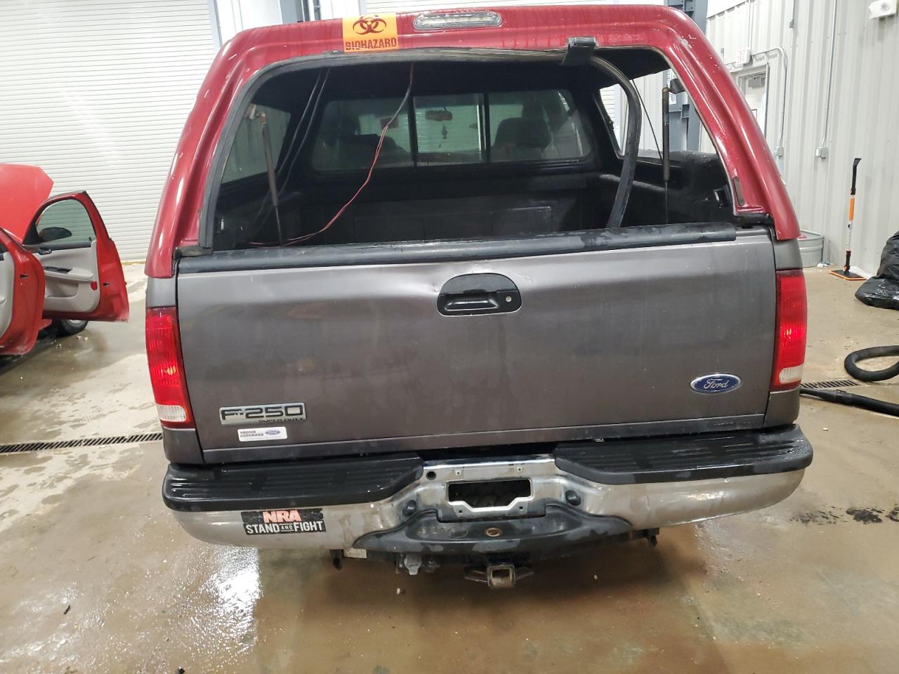 2006 Ford F250 - Image 6
