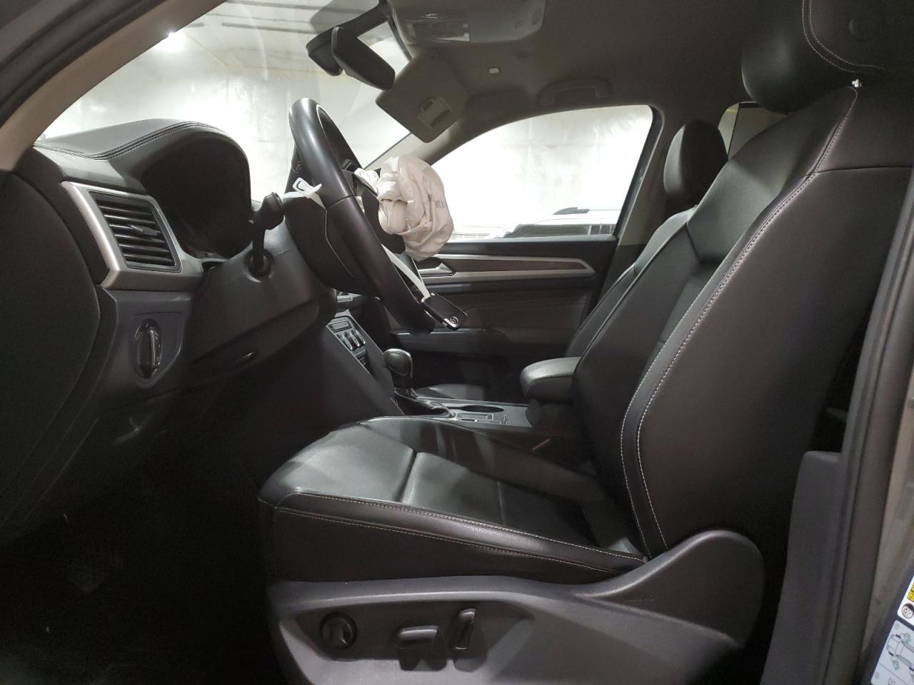 2021 Volkswagen Atlas - Image 7
