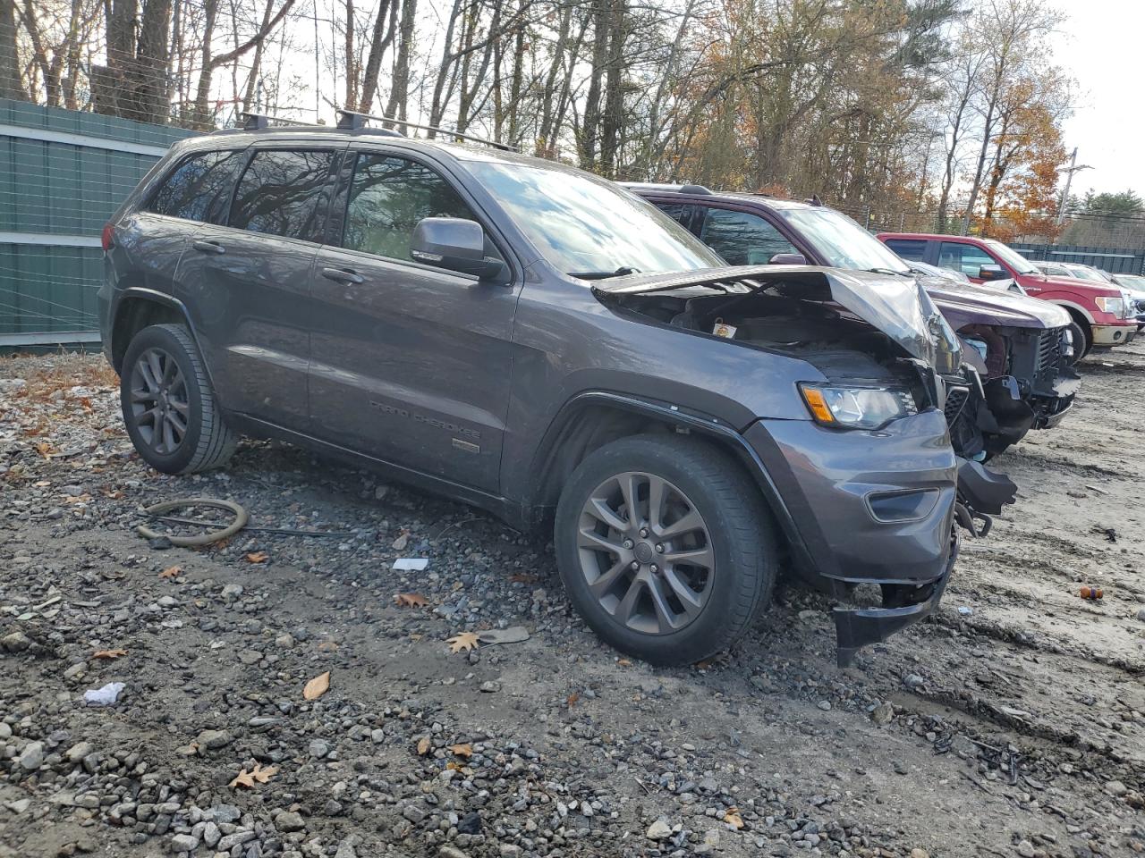 2016 Jeep Grand Cherokee - Image 4