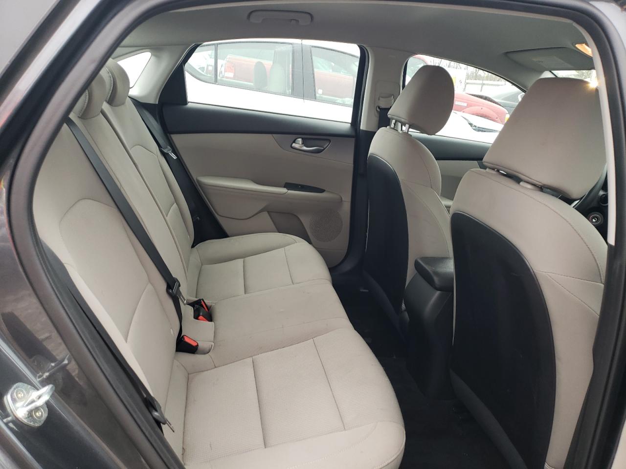 2020 Kia Forte - Image 10