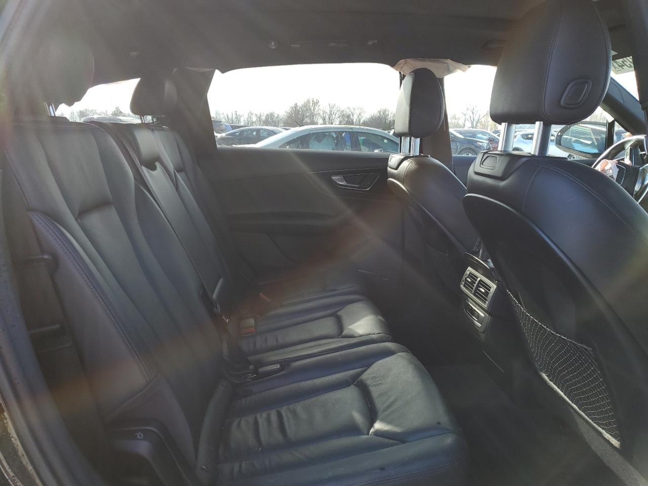 2017 Audi Q7 - Image 11