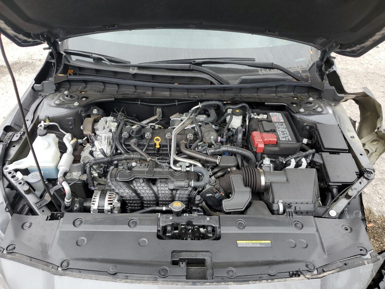2024 Nissan Altima - Image 12