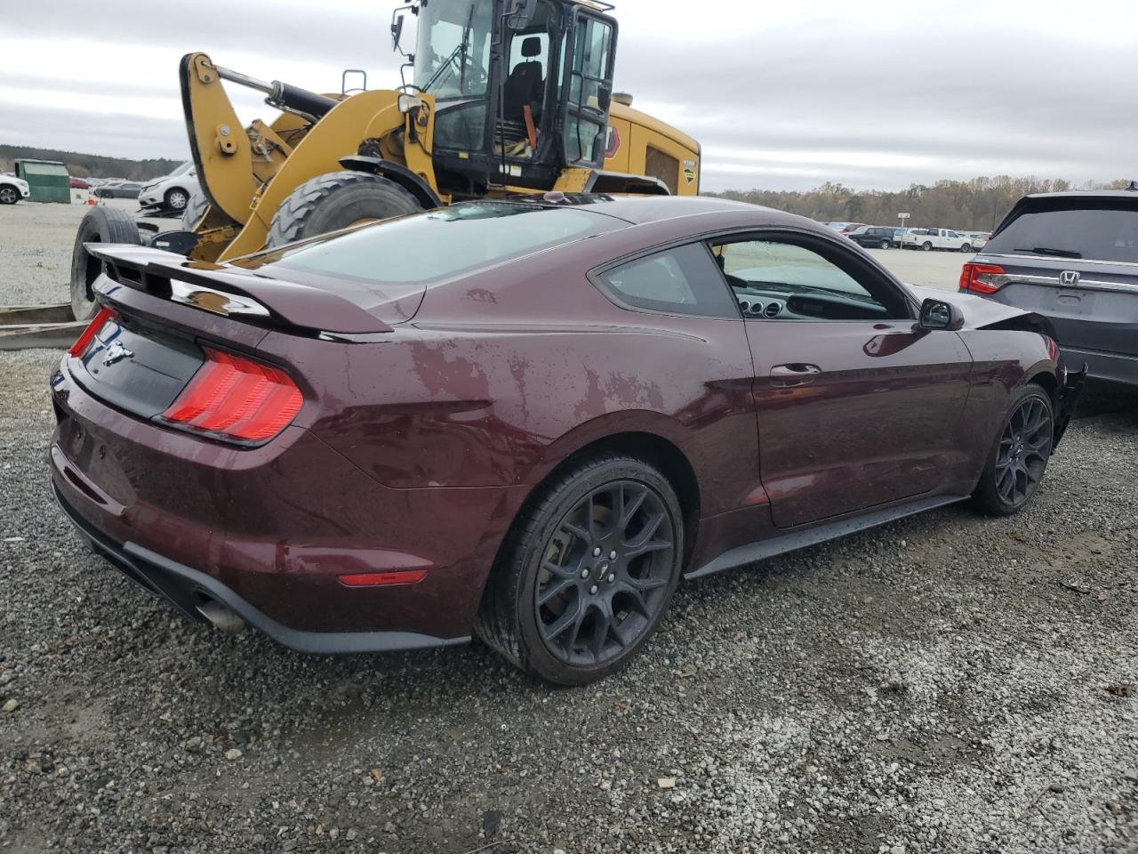 2018 Ford Mustang VIN: 1FA6P8TH8J5170705 Lot: 79207294