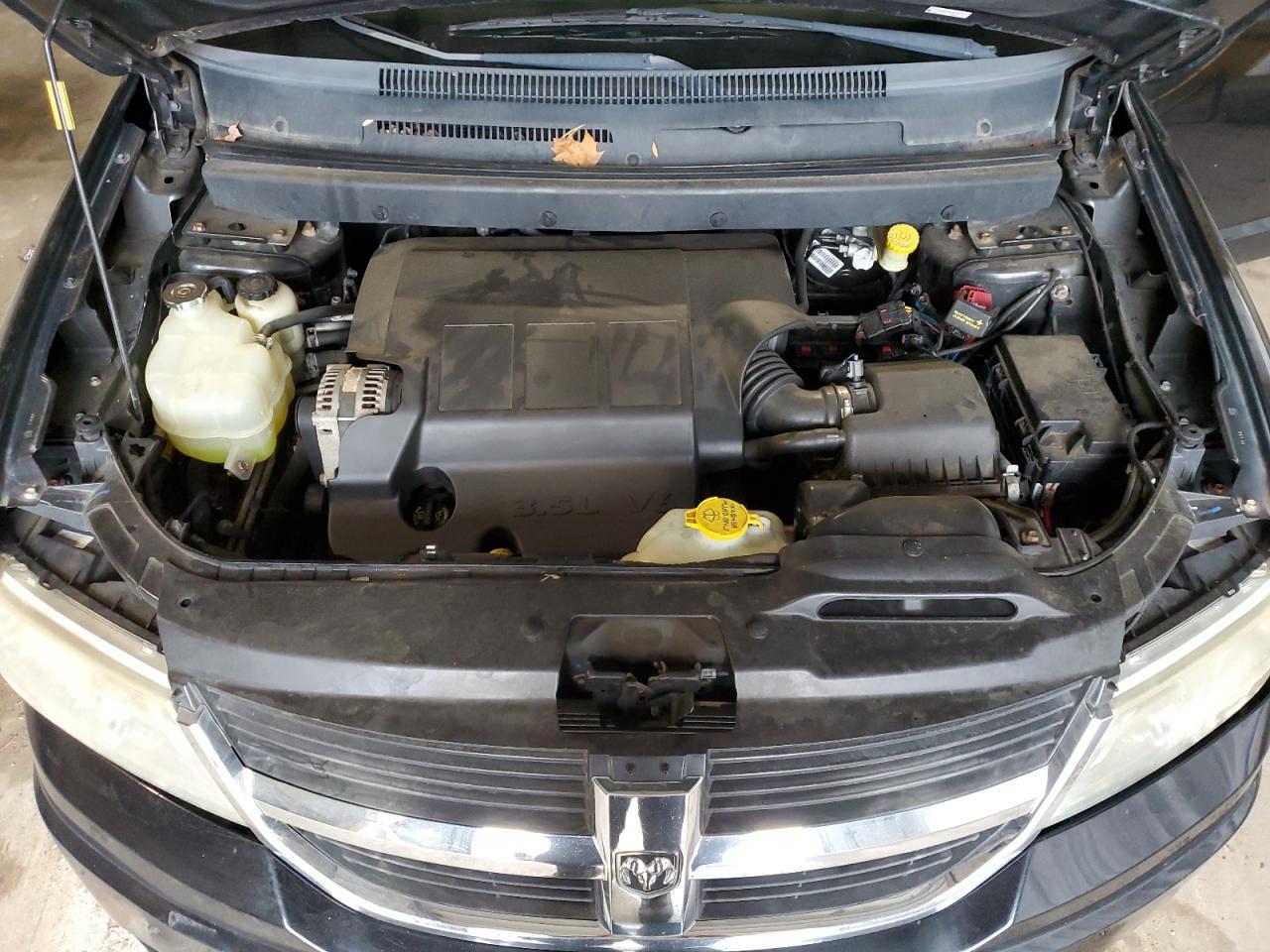 2009 Dodge Journey - Image 12