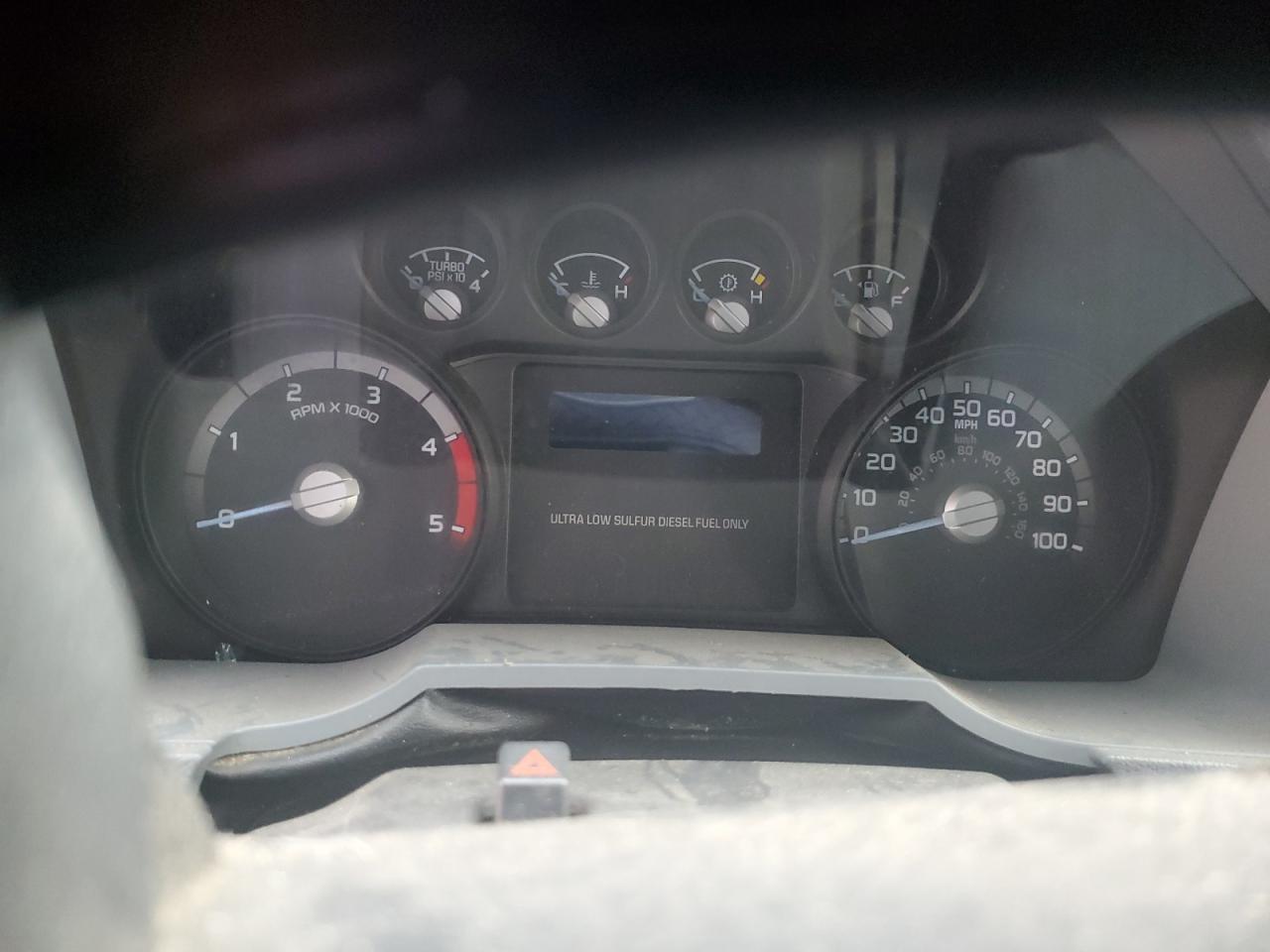 2015 Ford F350 - Image 9