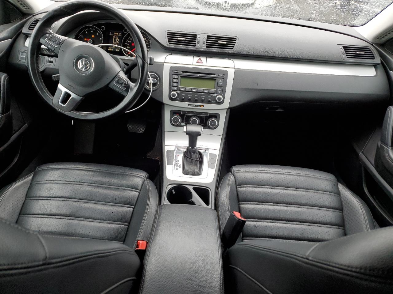 2009 Volkswagen Passat CC - Image 8