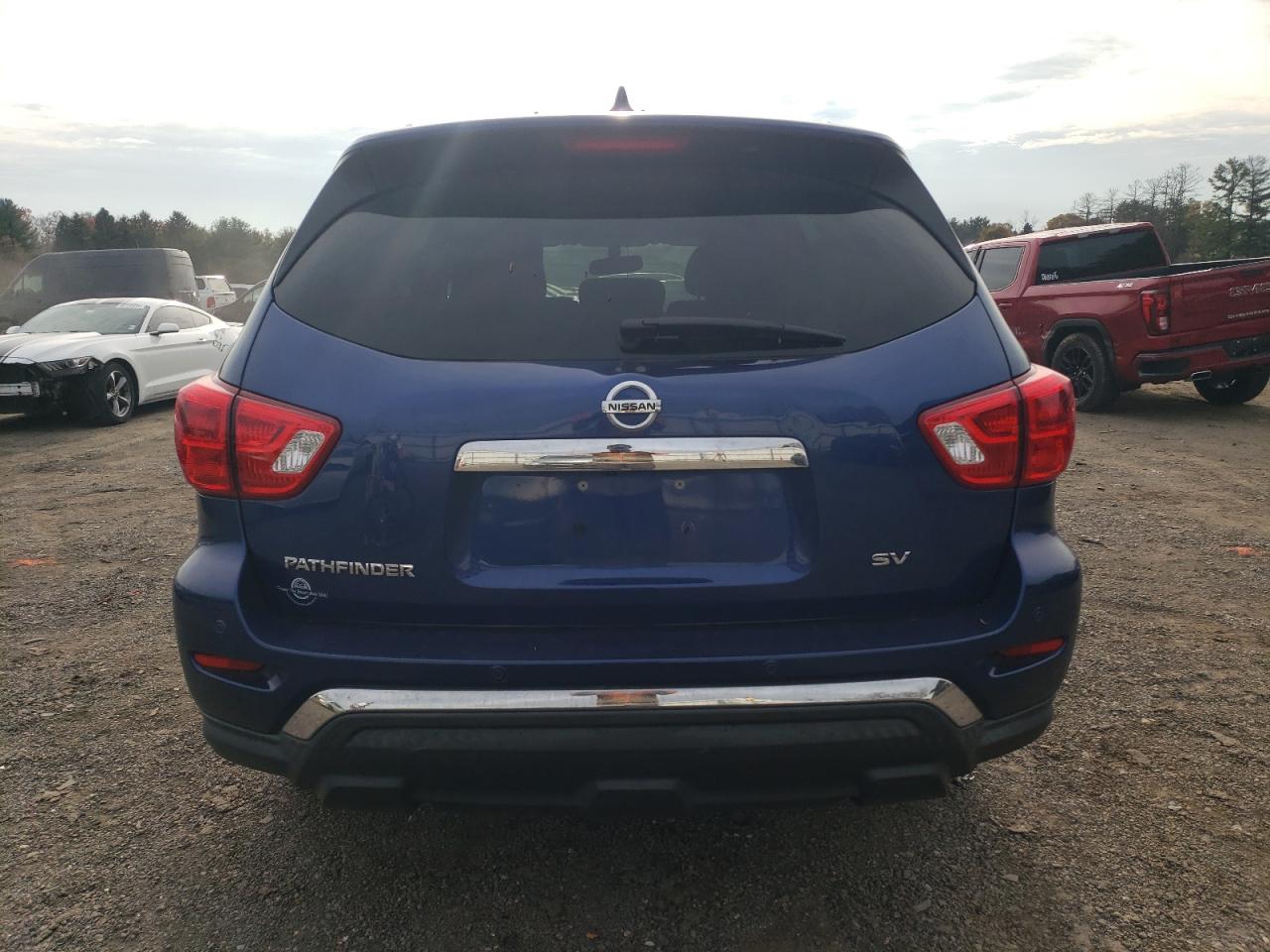 2020 Nissan Pathfinder - Image 6