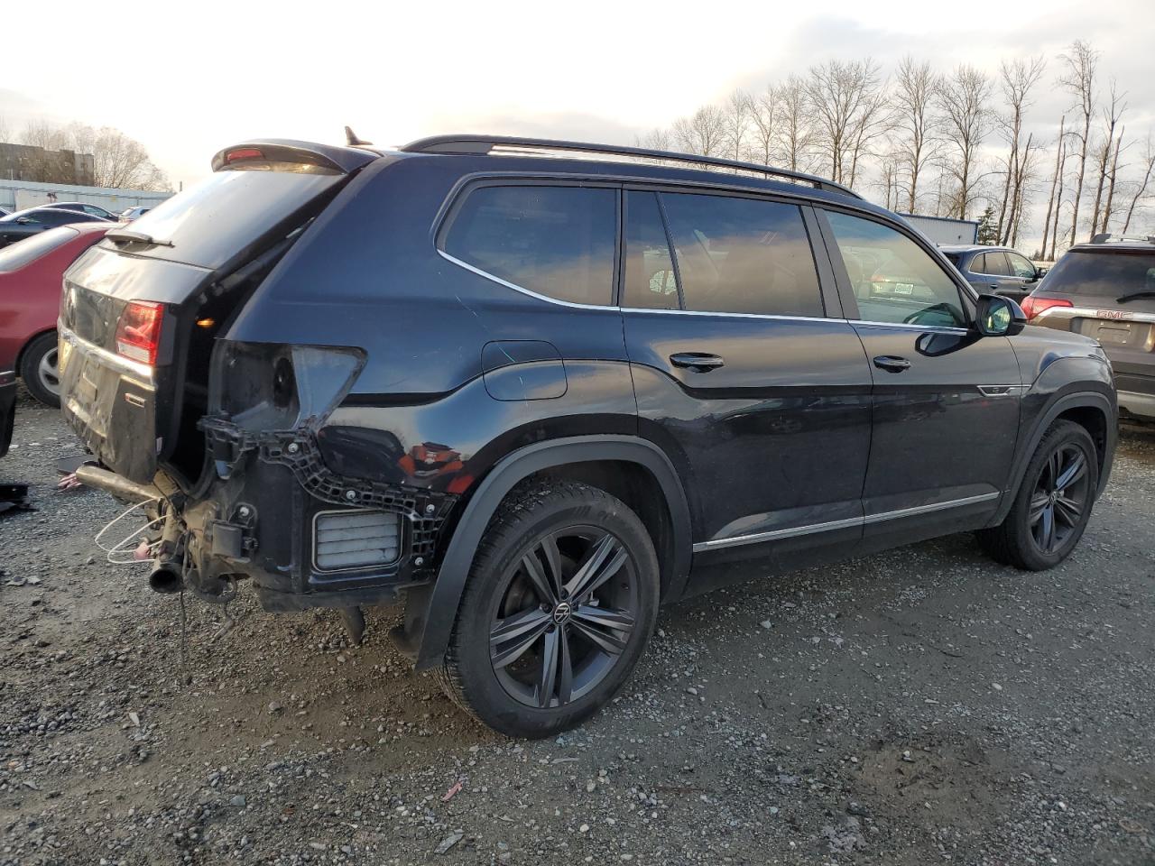 2021 Volkswagen Atlas - Image 3