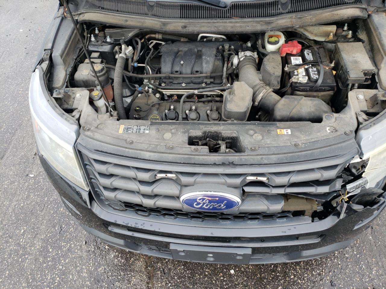 2017 Ford Explorer - Image 12