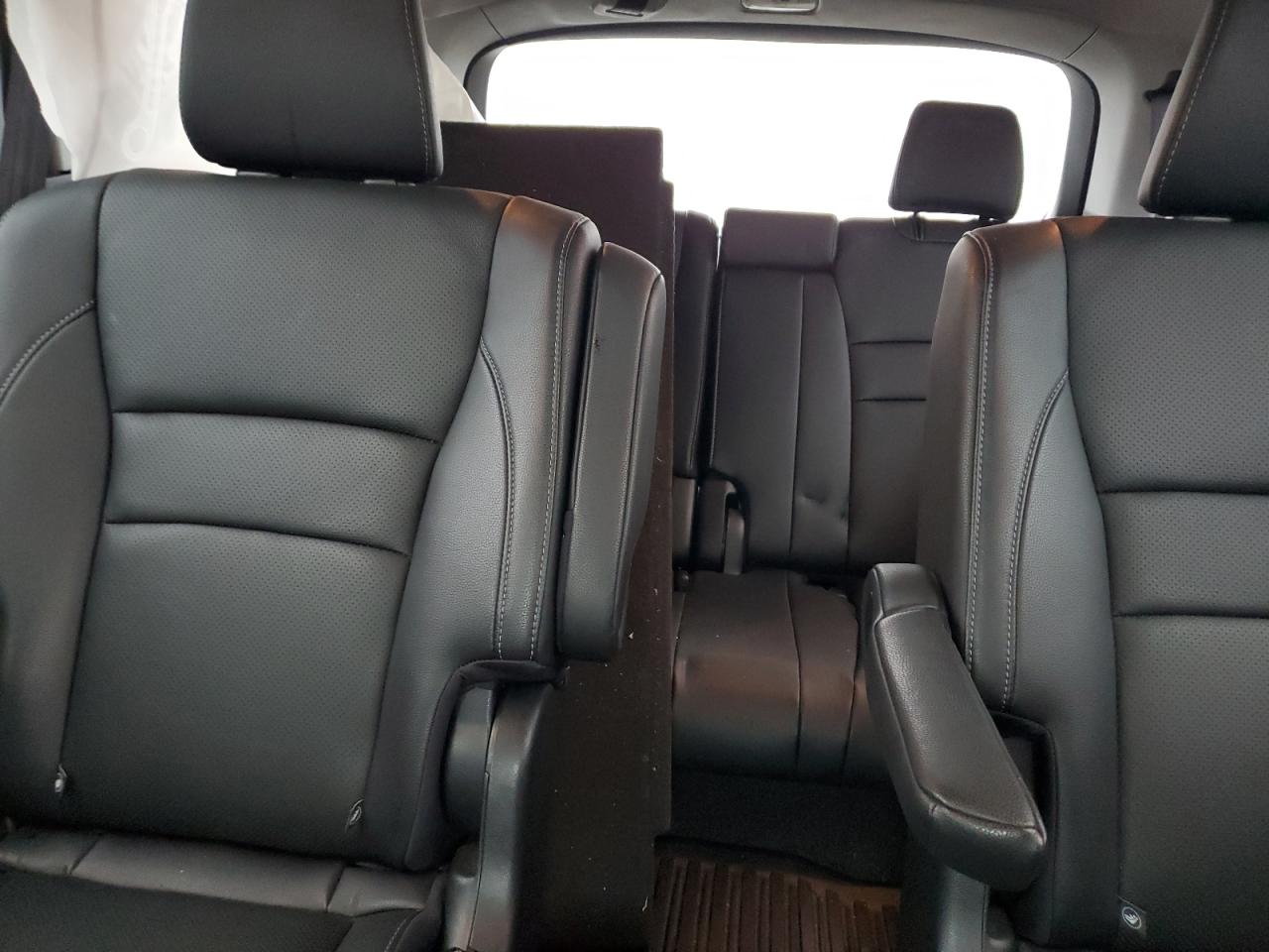 2019 Honda Pilot - Image 10