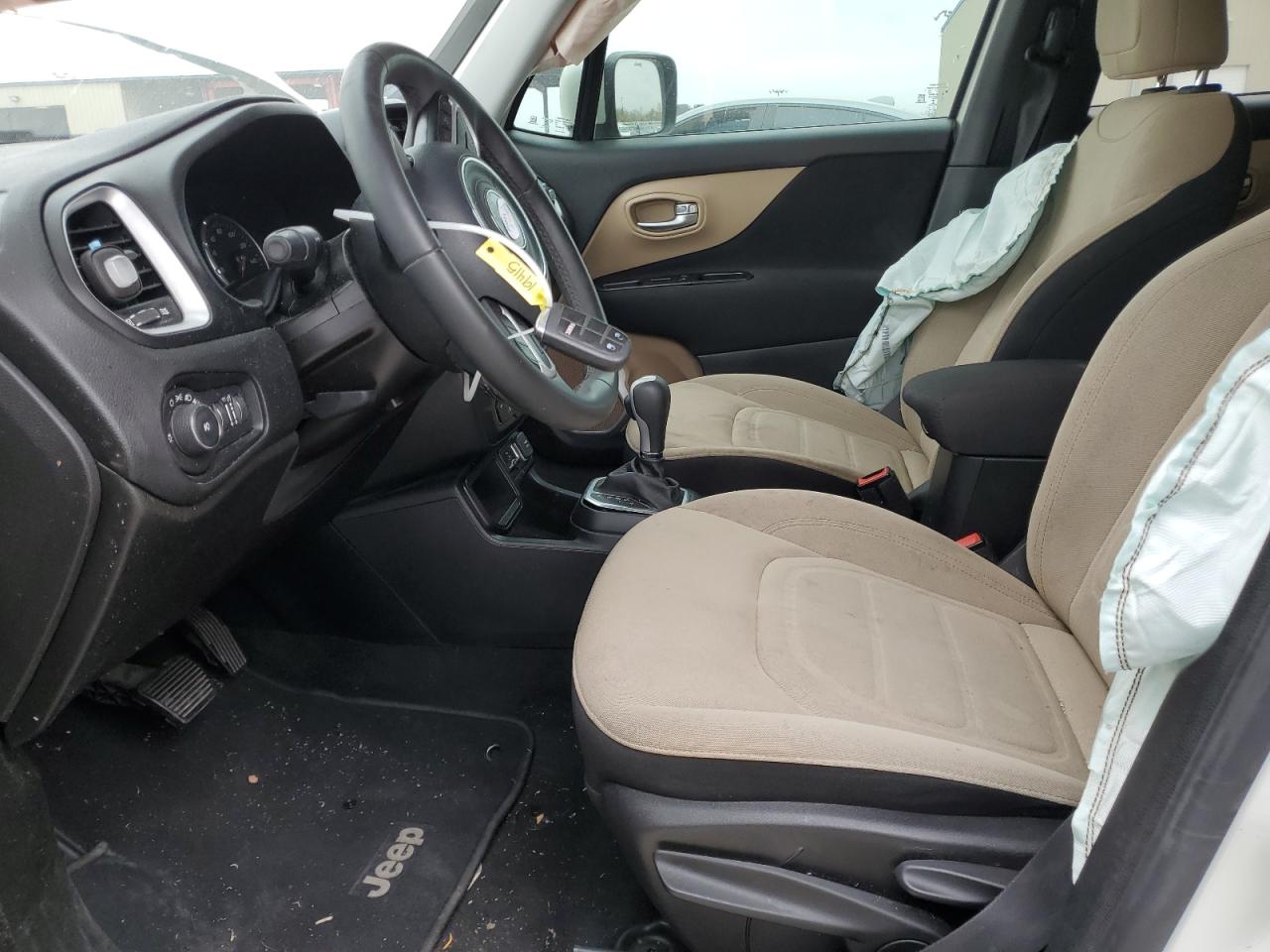 2018 Jeep Renegade - Image 7