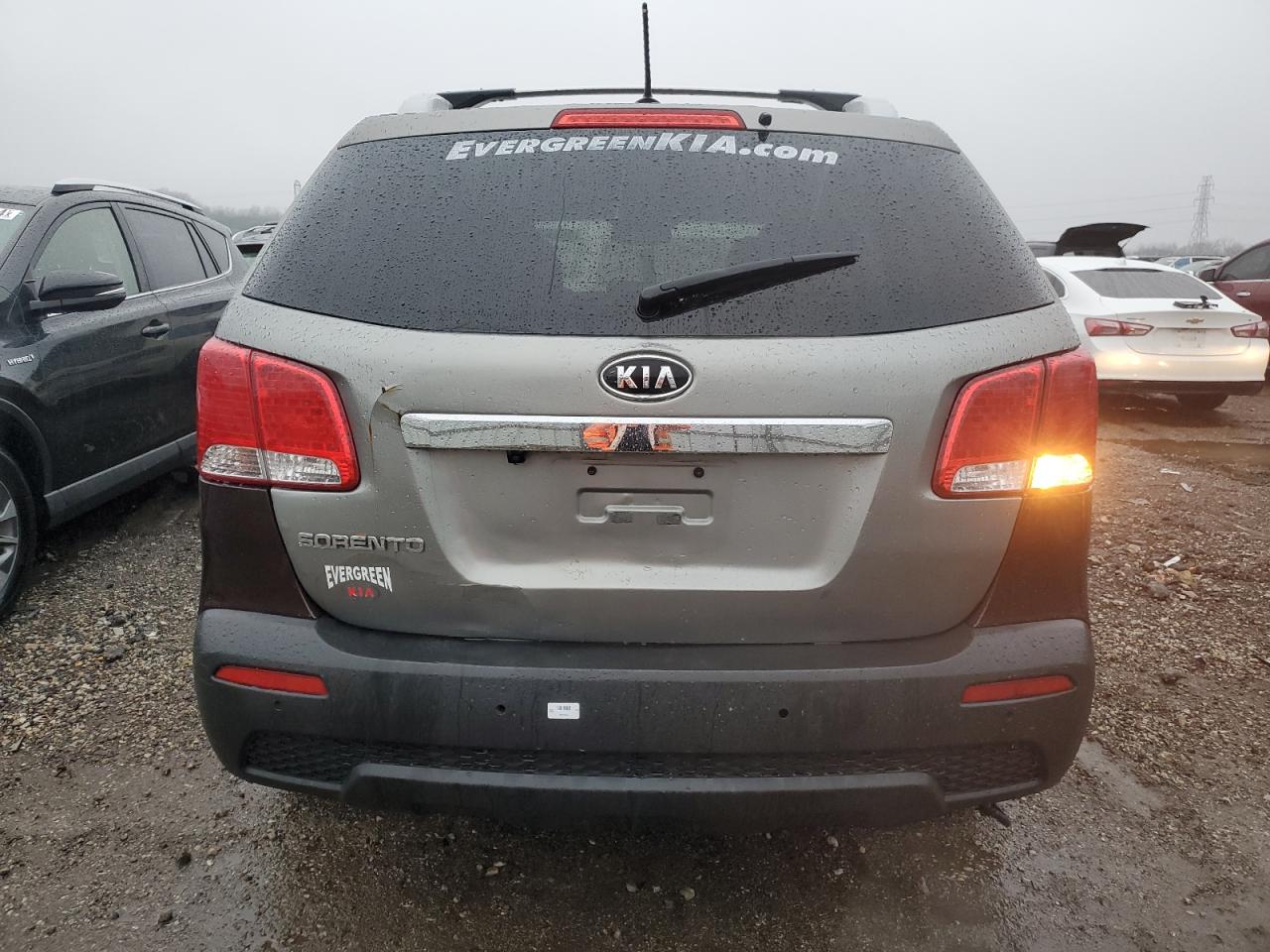 2012 Kia Sorento Base VIN: 5XYKT3A60CG268548 Lot: 80990544