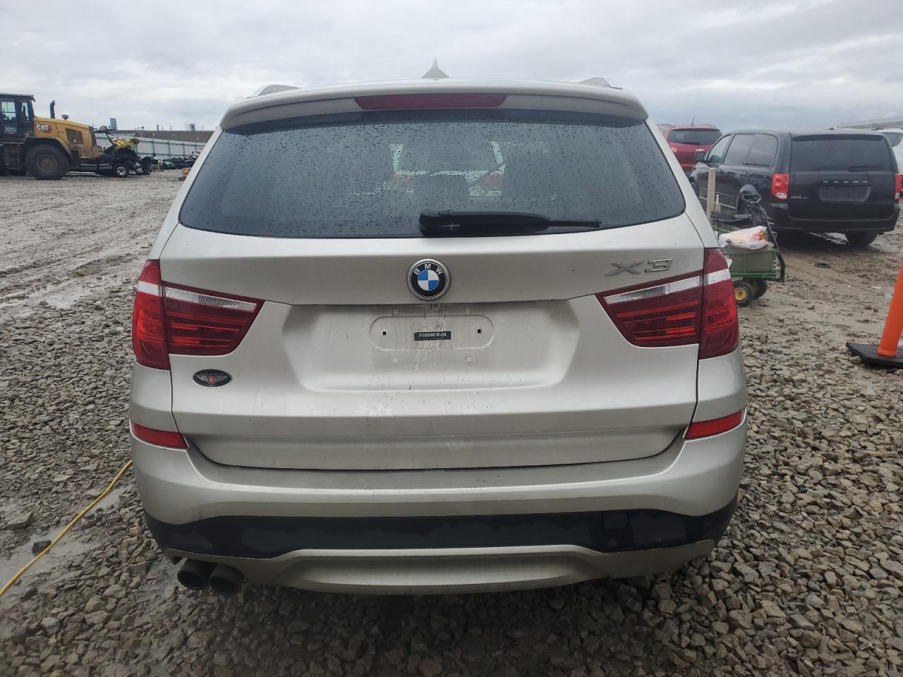 VIN 5UXWX9C35H0W66653 2017 BMW X3 no.6