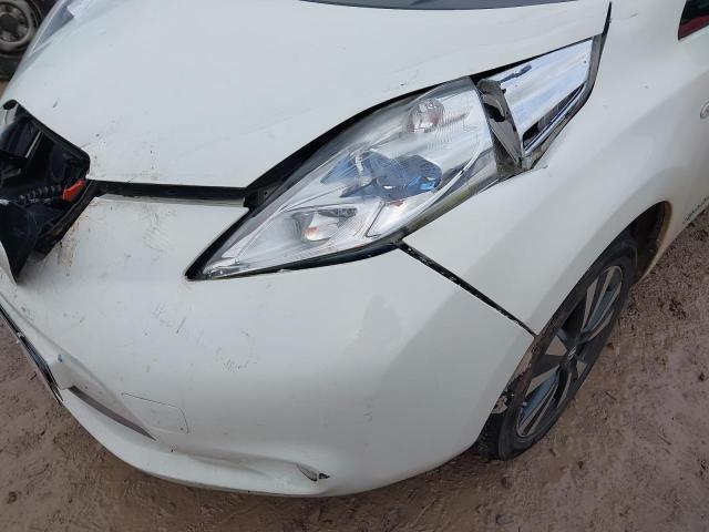 2015 NISSAN LEAF TEKNA