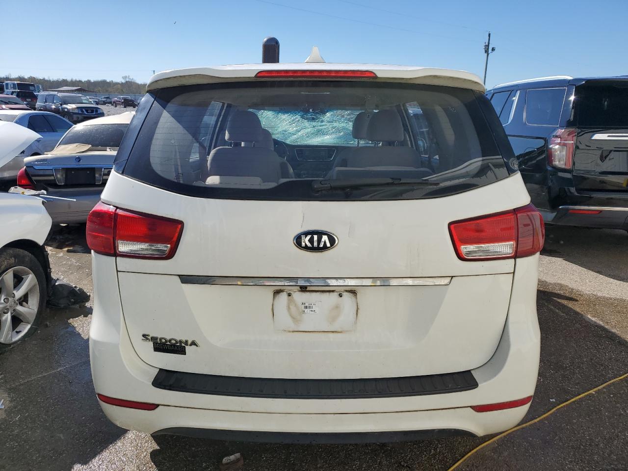 2016 Kia Sedona L VIN: KNDMA5C13G6128935 Lot: 81045174