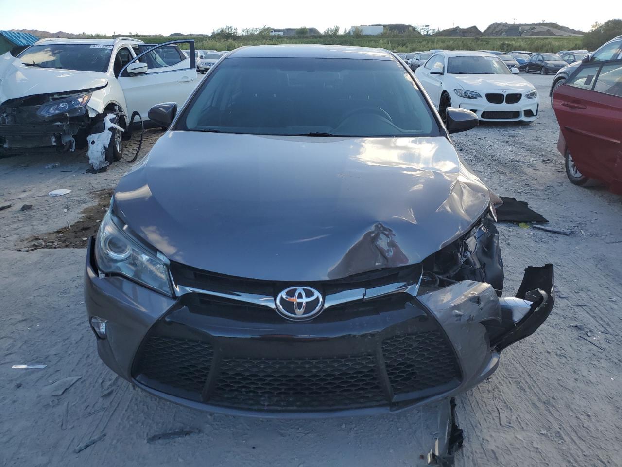 2016 Toyota Camry - Image 5