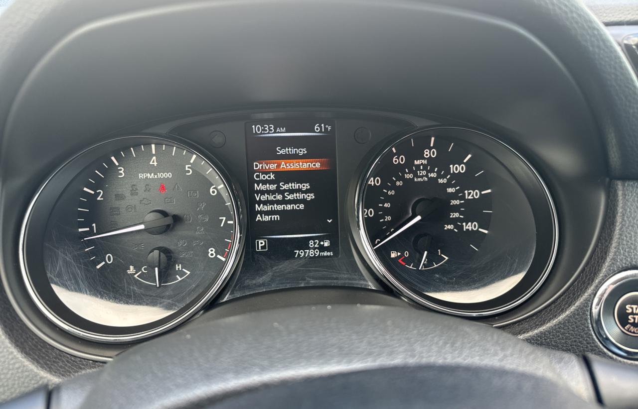 2017 Nissan Rogue - Image 8