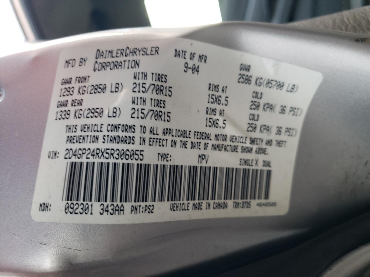 2005 Dodge Caravan - Image 13