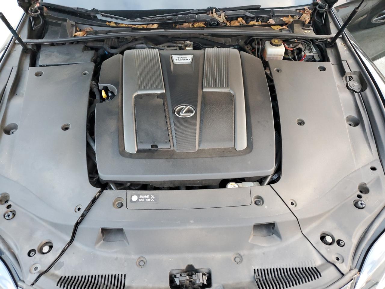 2018 Lexus LS - Image 13