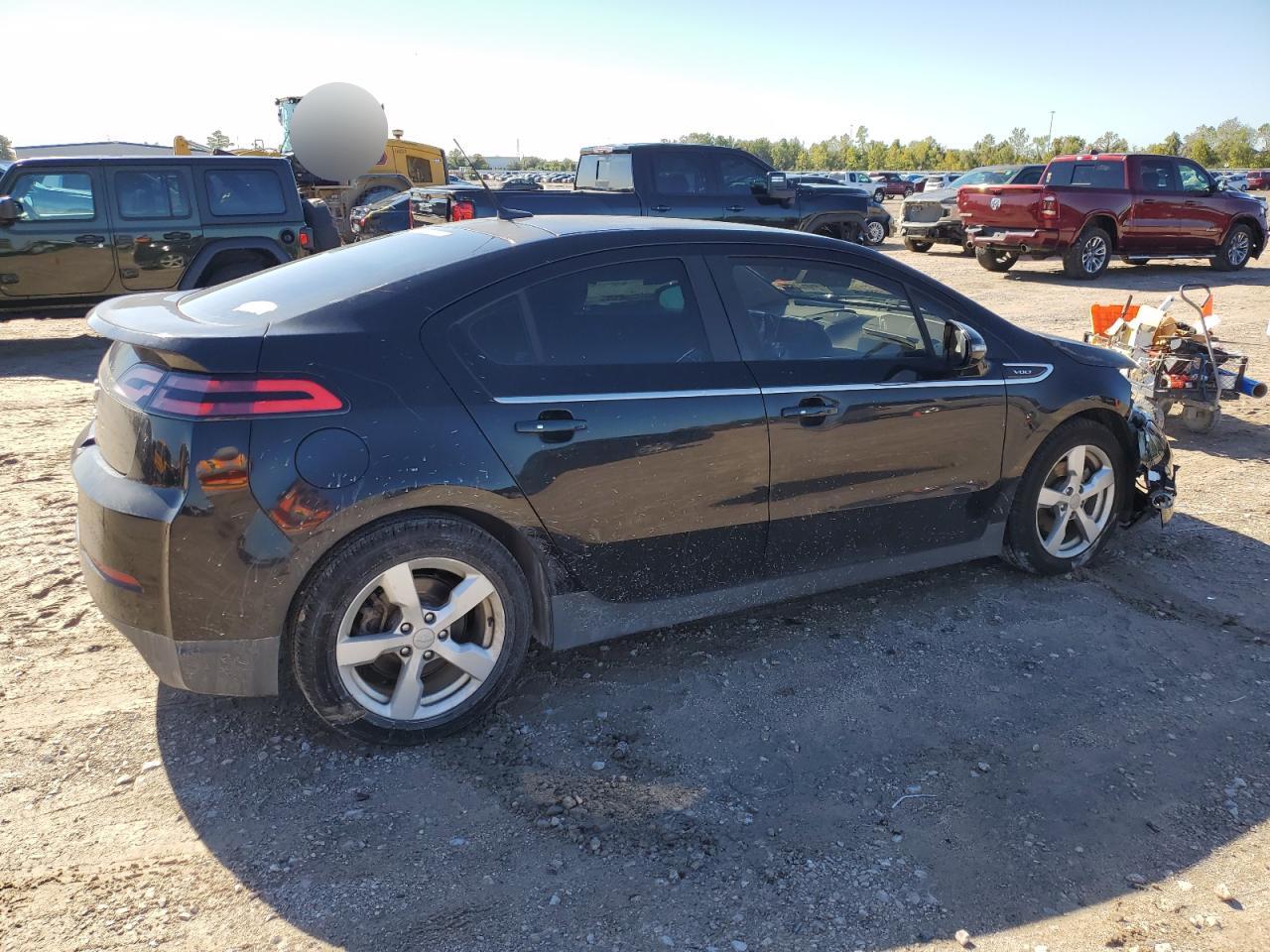 2012 Chevrolet Volt - Image 3