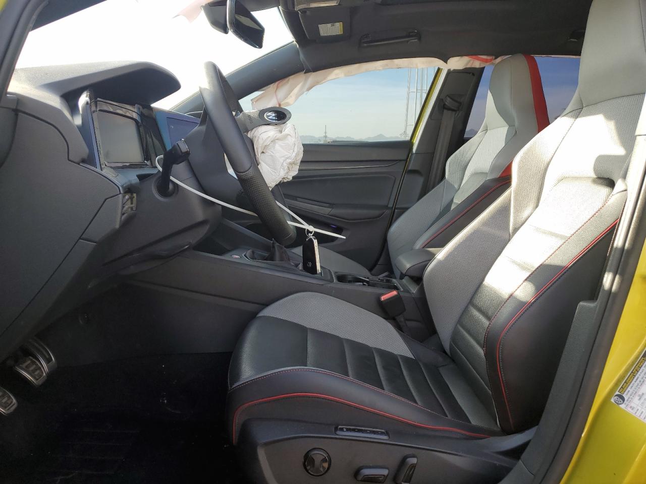 2022 Volkswagen GTI - Image 7