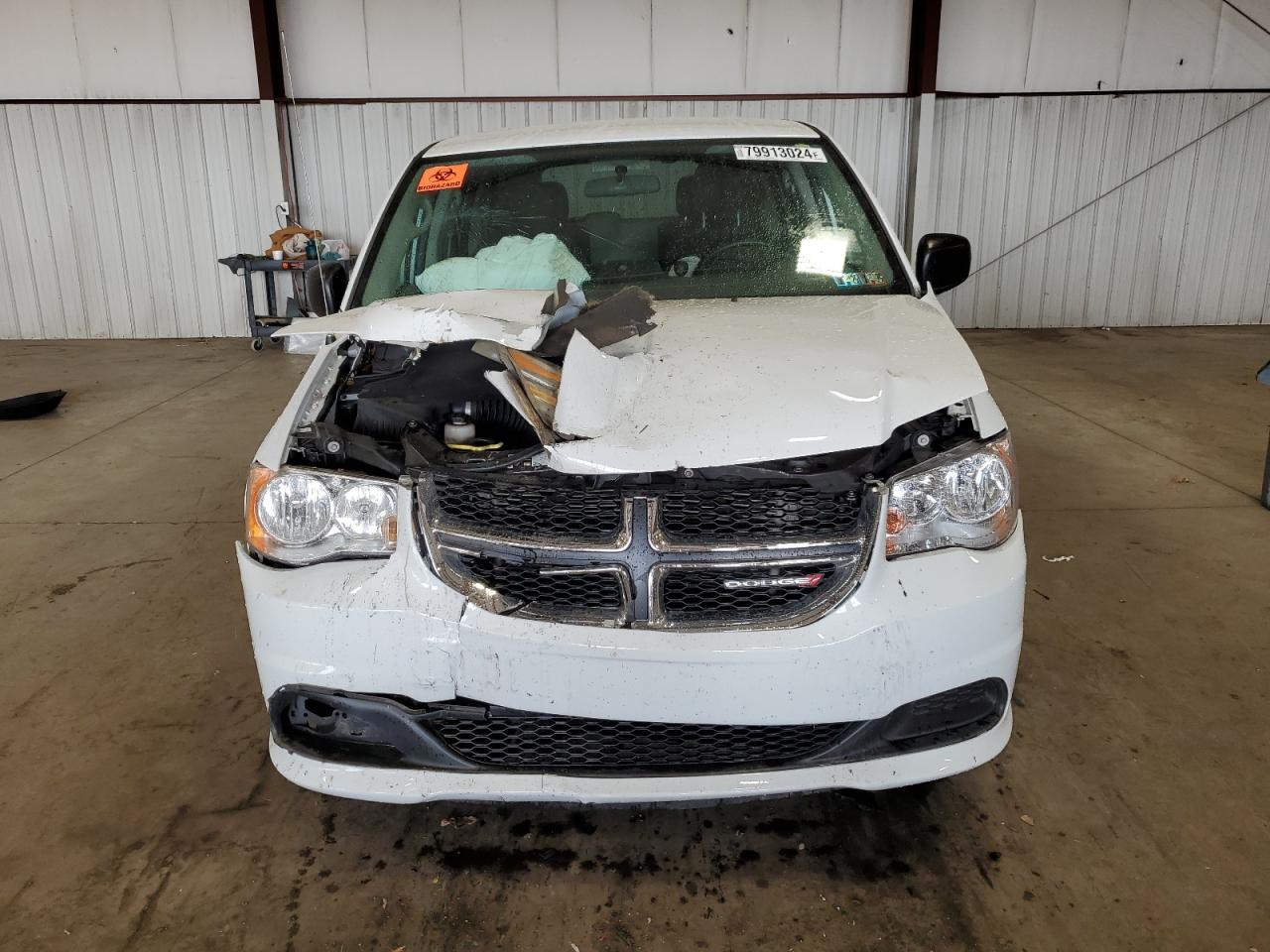 2016 Dodge Caravan - Image 5