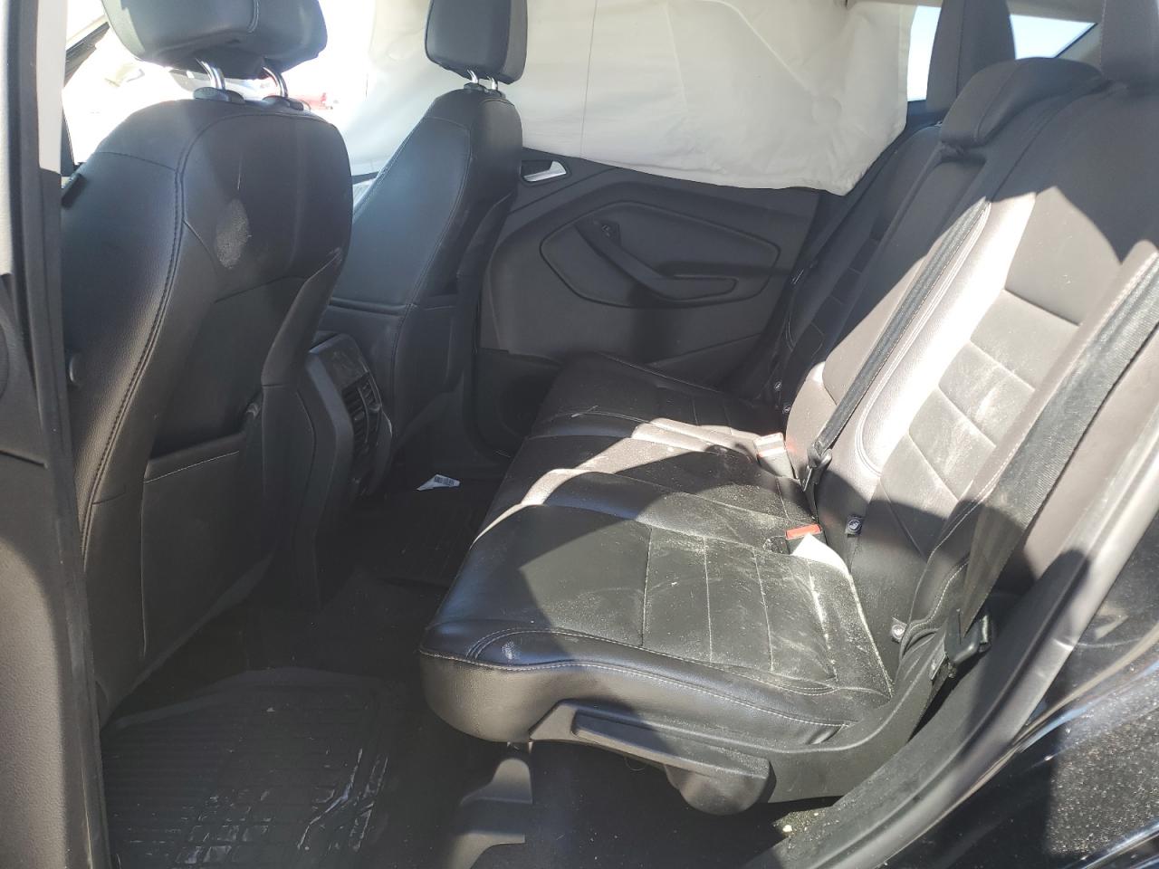 2016 Ford Escape - Image 11