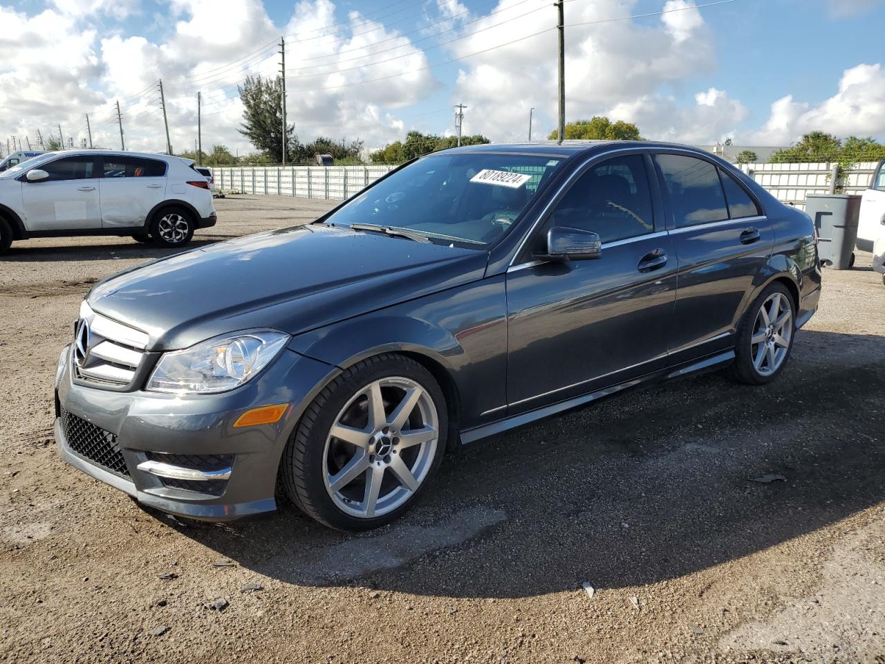 2013 MERCEDES-BENZ C-CLASS