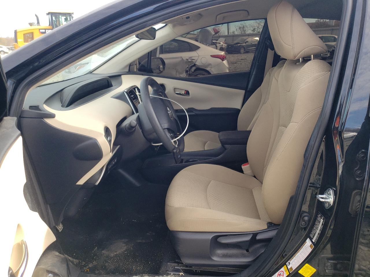 2019 Toyota Prius - Image 7
