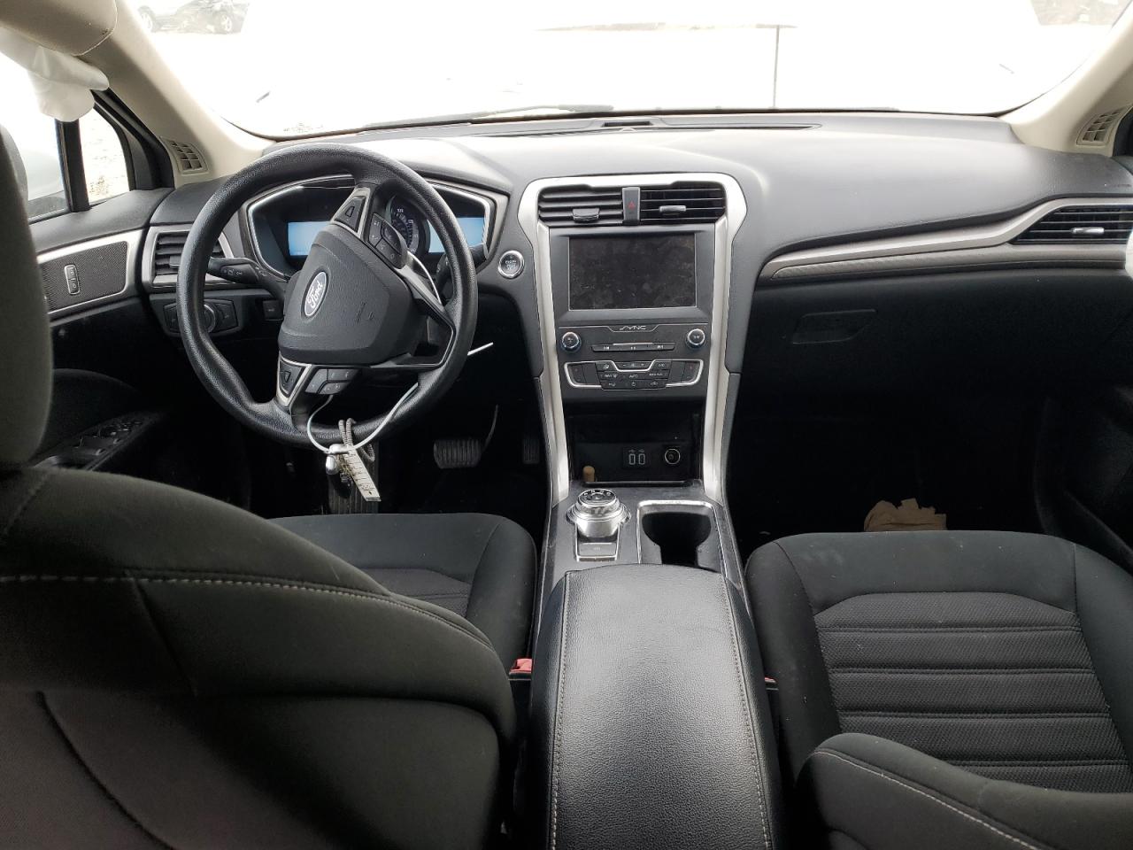 2020 Ford Fusion - Image 8