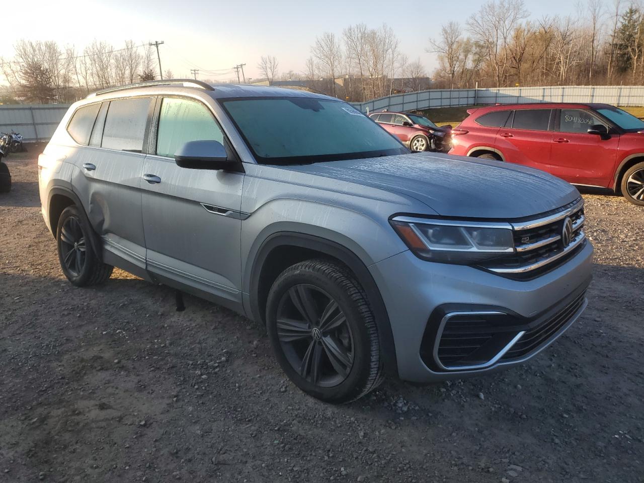 2021 Volkswagen Atlas - Image 4