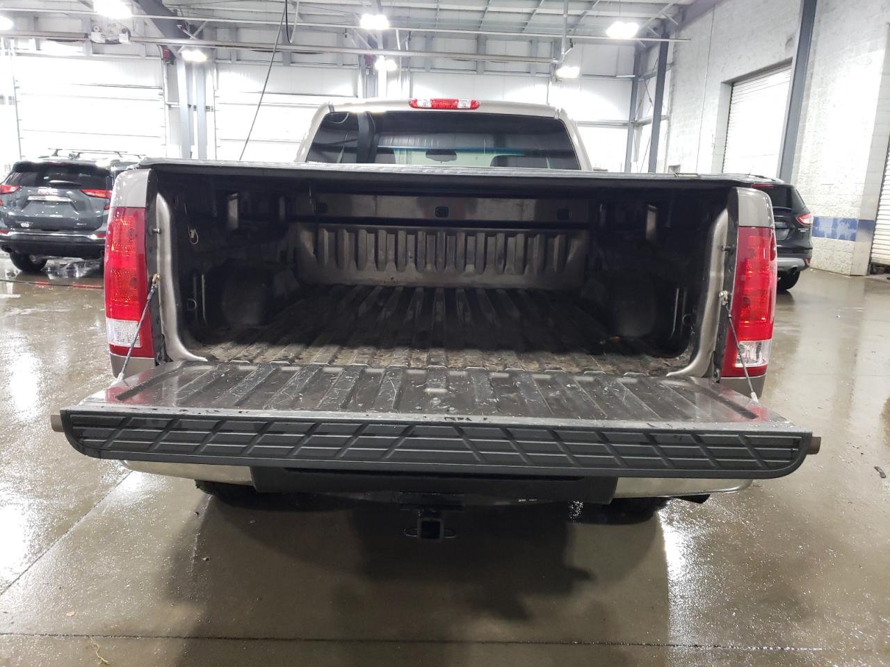2012 GMC Sierra - Image 6