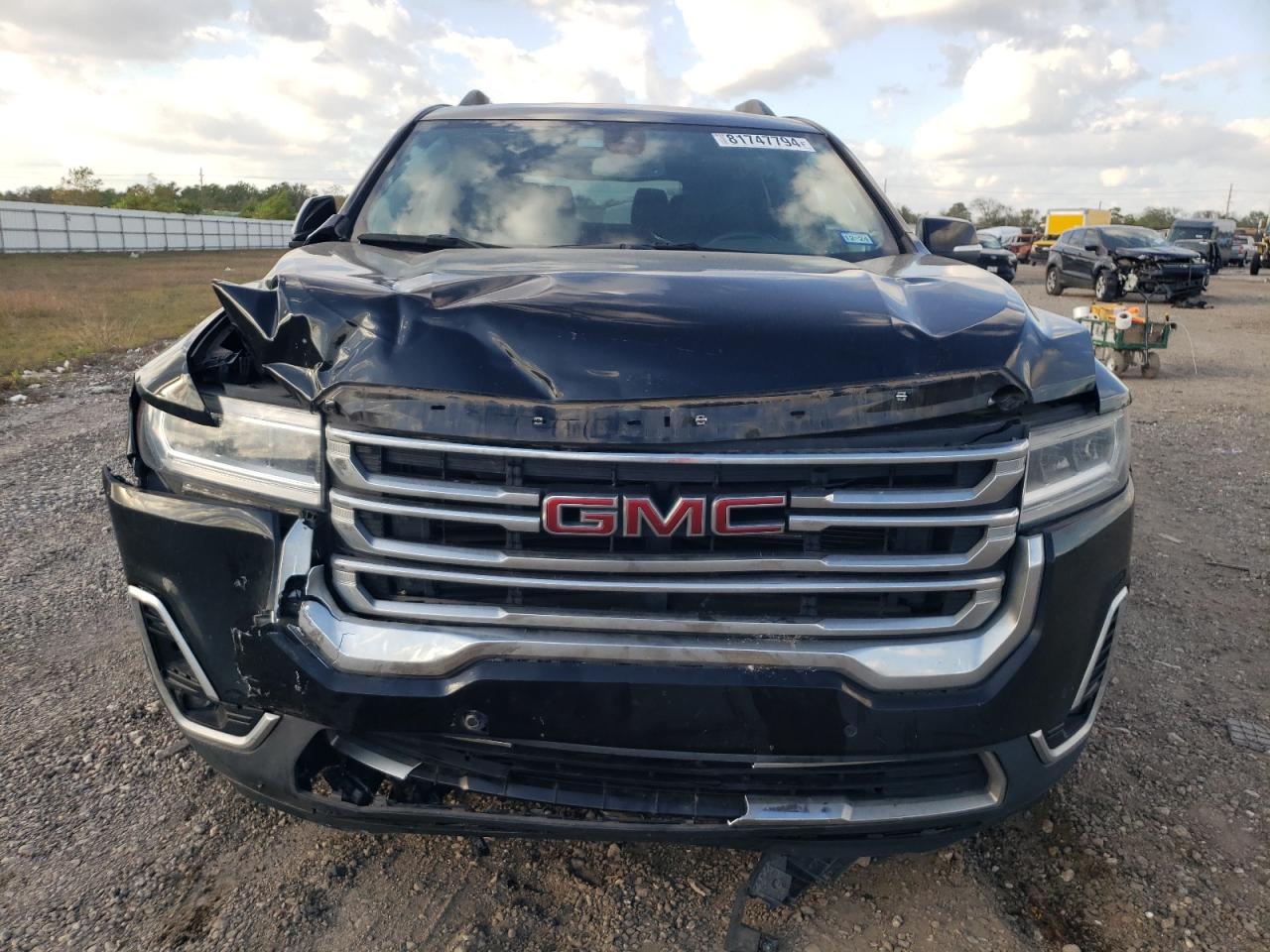 2021 GMC Acadia - Image 5