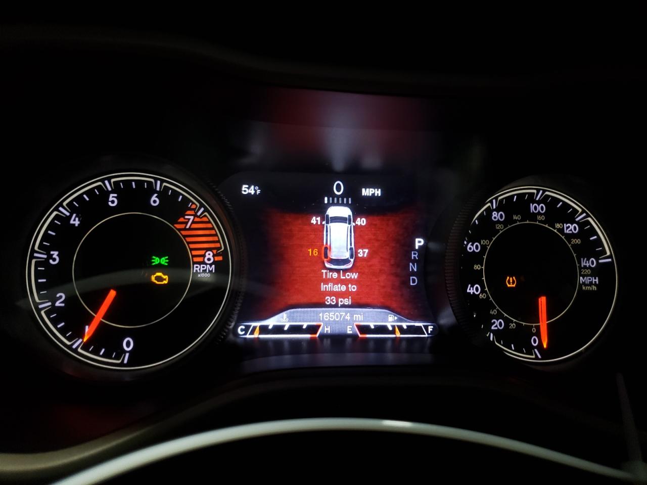 2018 Jeep Grand Cherokee - Image 9