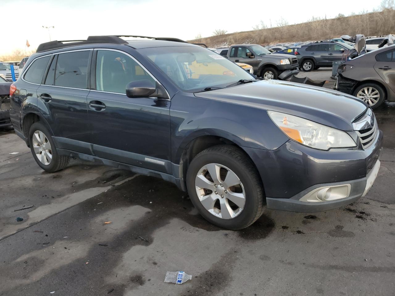 2011 Subaru Outback - Image 4