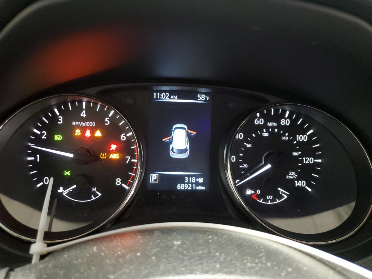 2017 Nissan Rogue - Image 9