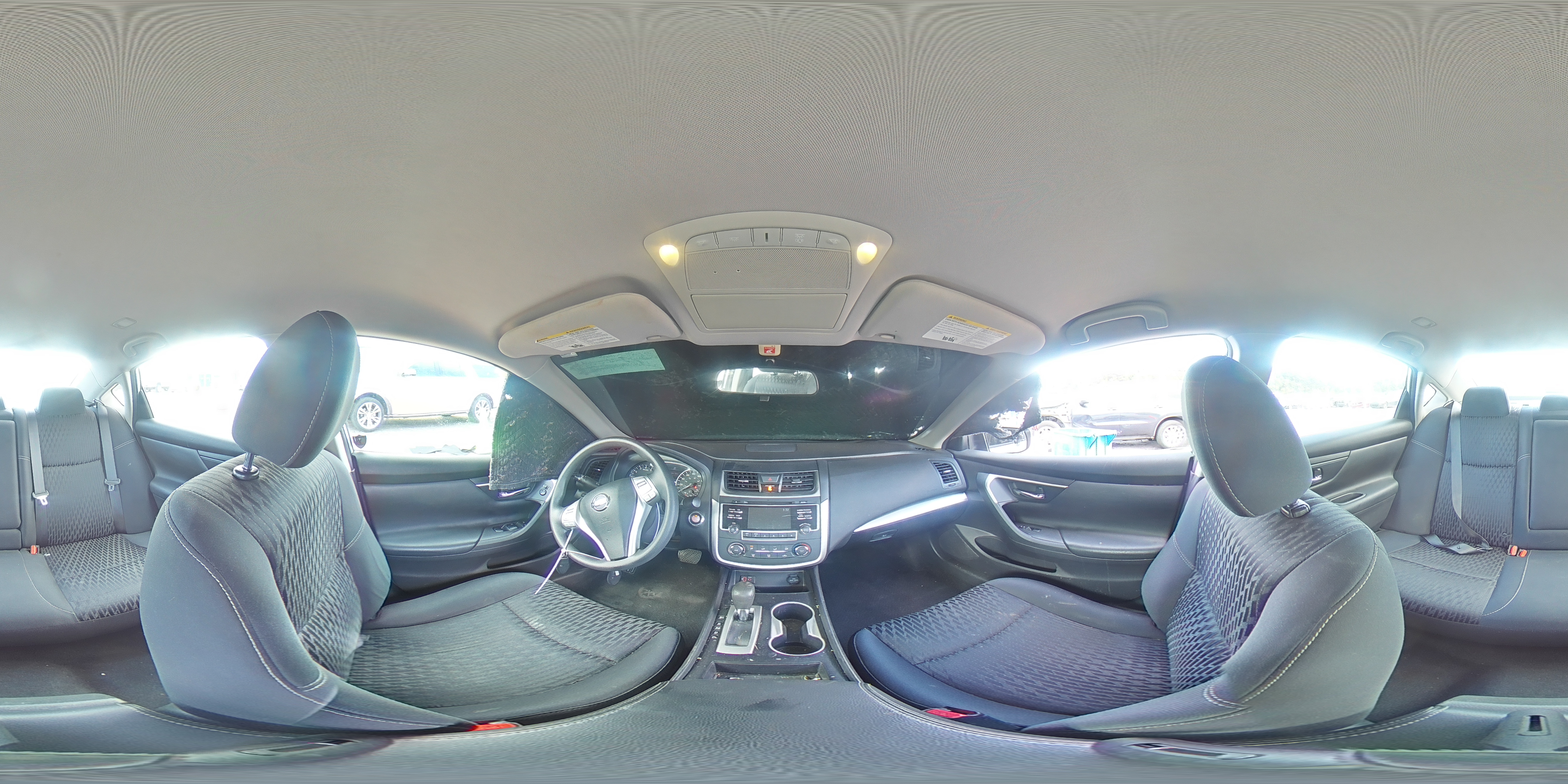 2017 Nissan Altima - Image 12