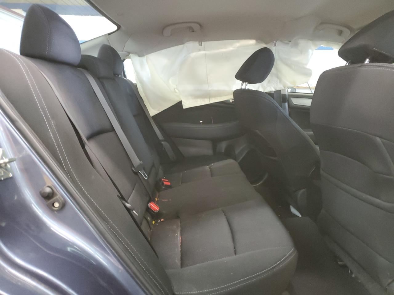 2017 Subaru Legacy - Image 10