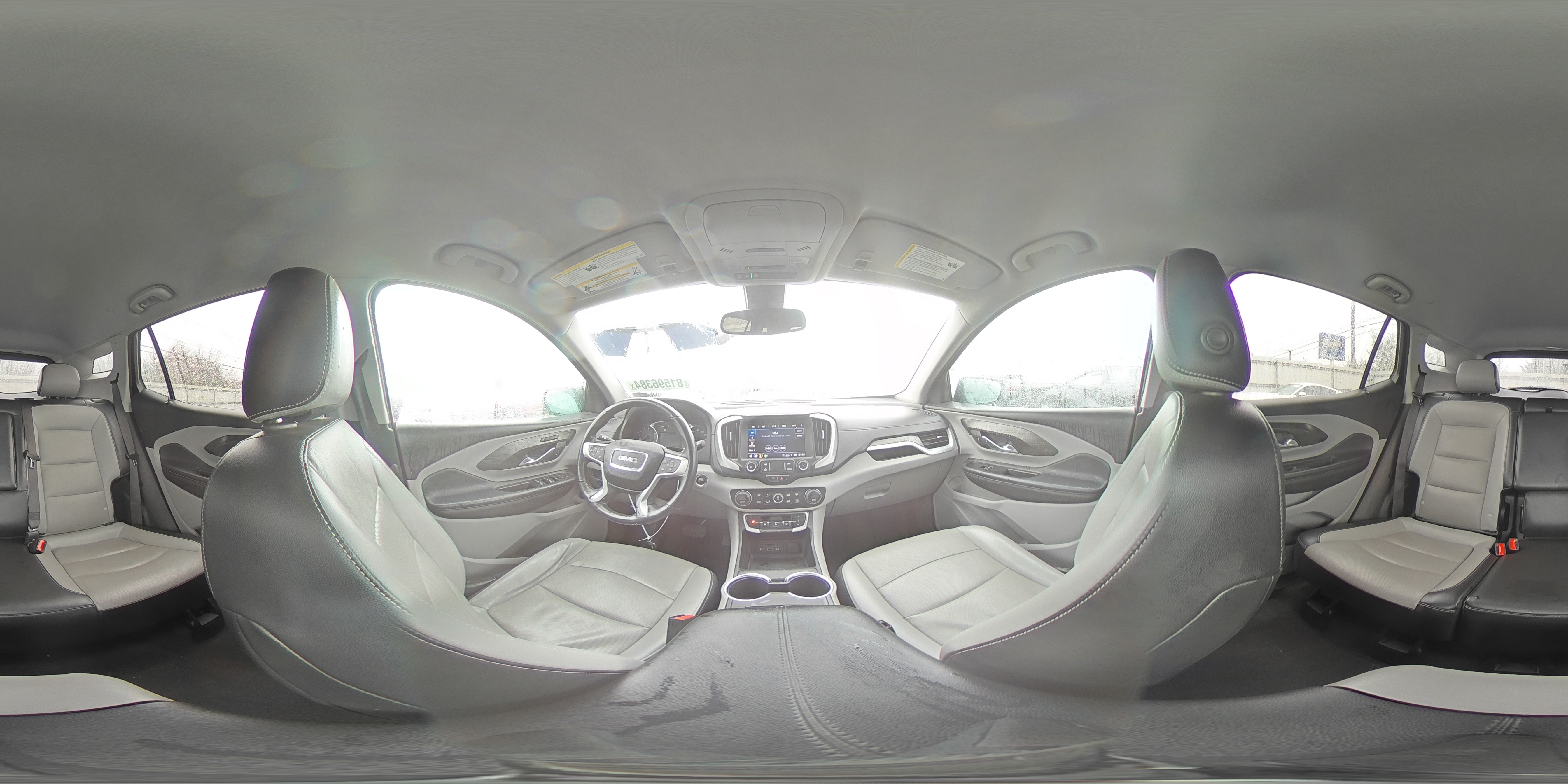 2022 GMC Terrain - Image 13