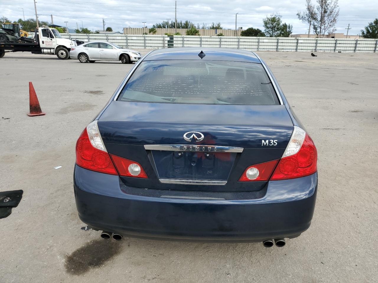 2007 Infiniti M35 Base VIN: JNKAY01E87M304783 Lot: 81221964