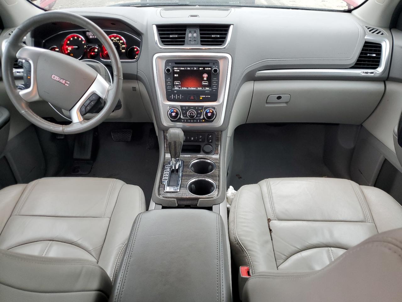 2014 GMC Acadia - Image 8