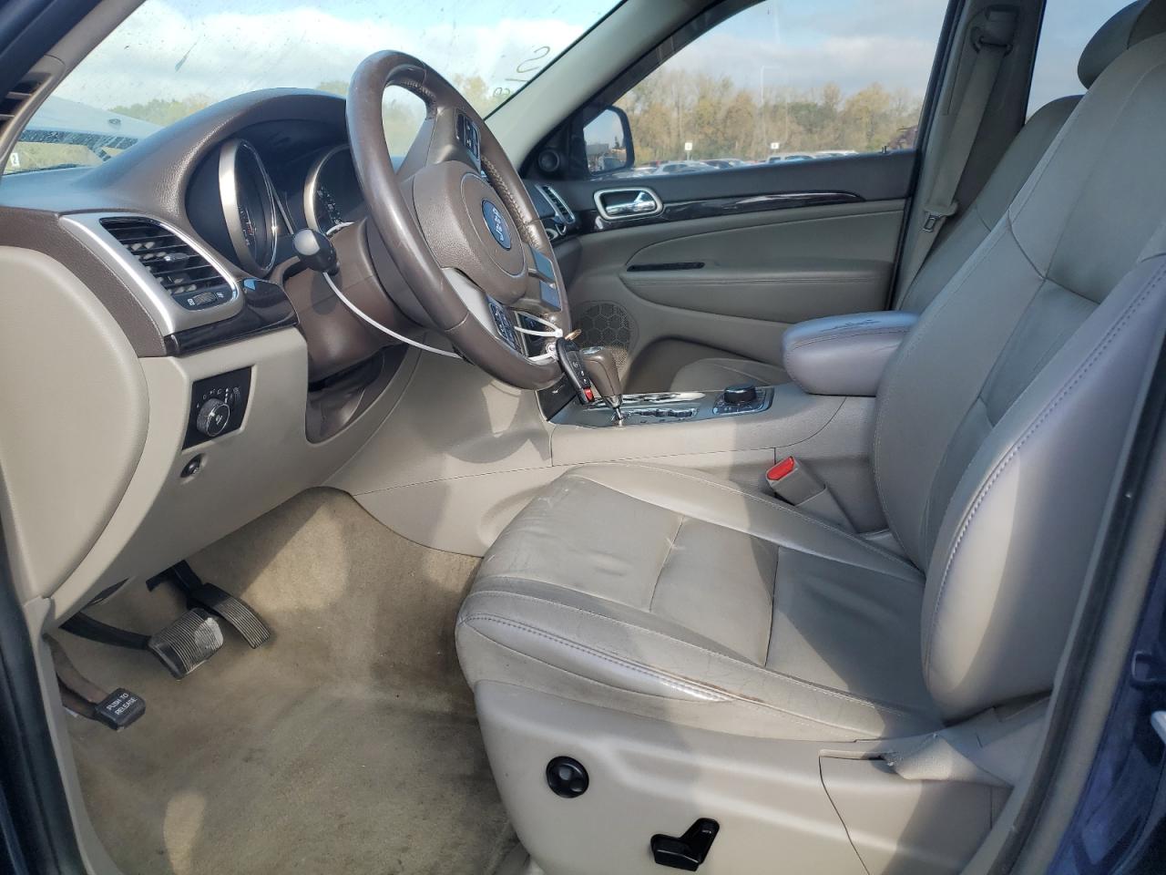 2012 Jeep Grand Cherokee - Image 7