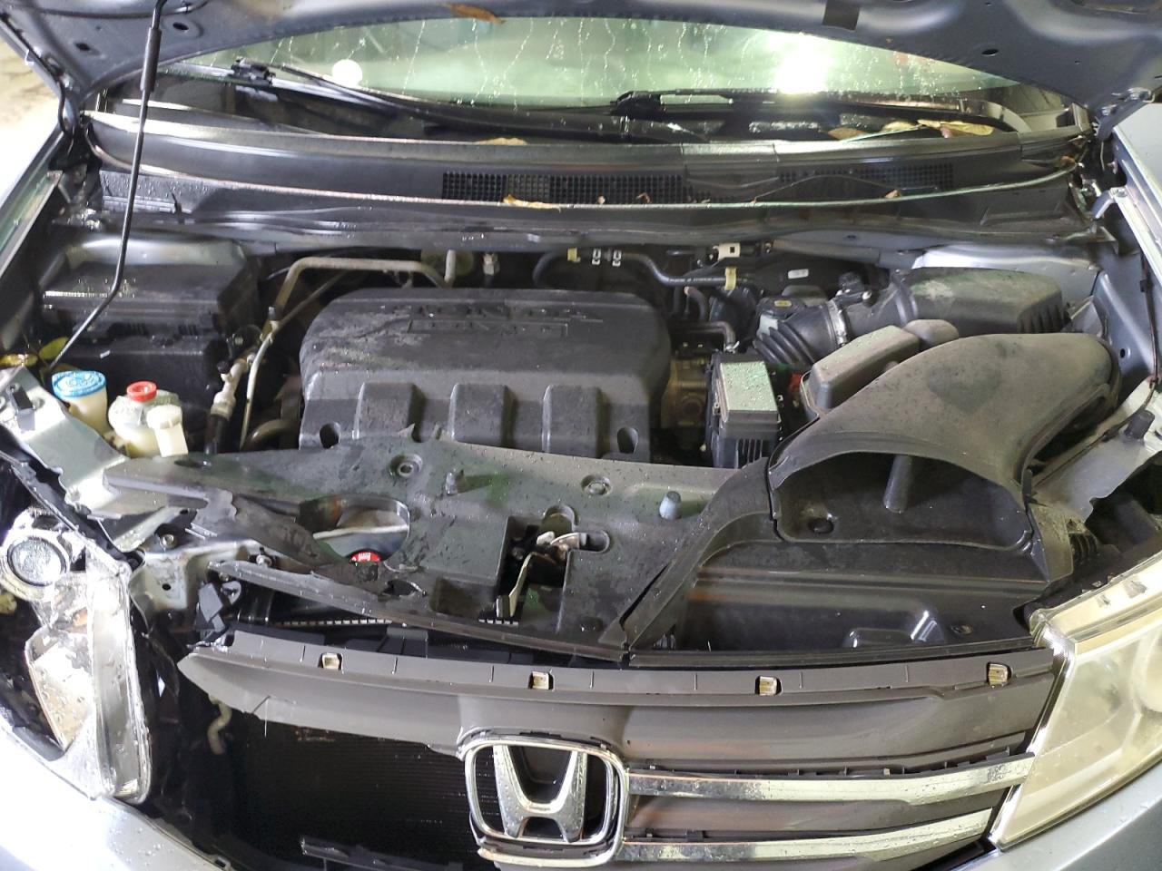 2012 Honda Odyssey - Image 14