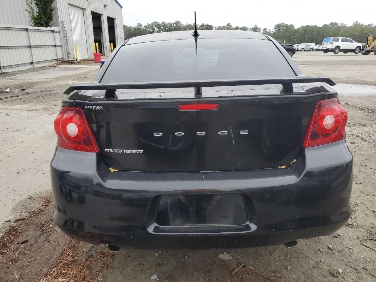 2012 Dodge Avenger - Image 6
