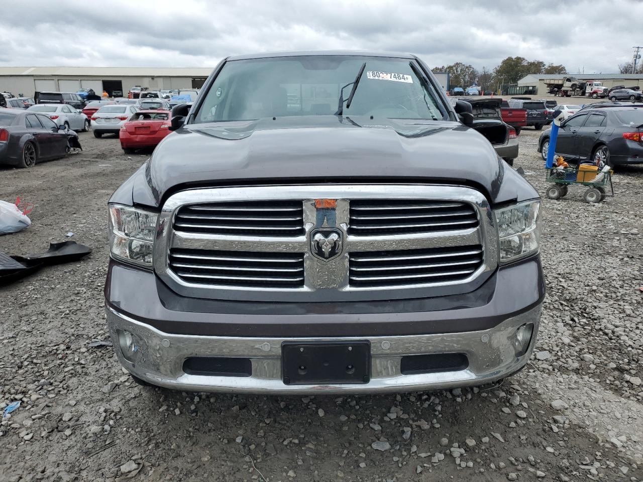 2015 RAM 1500 - Image 5