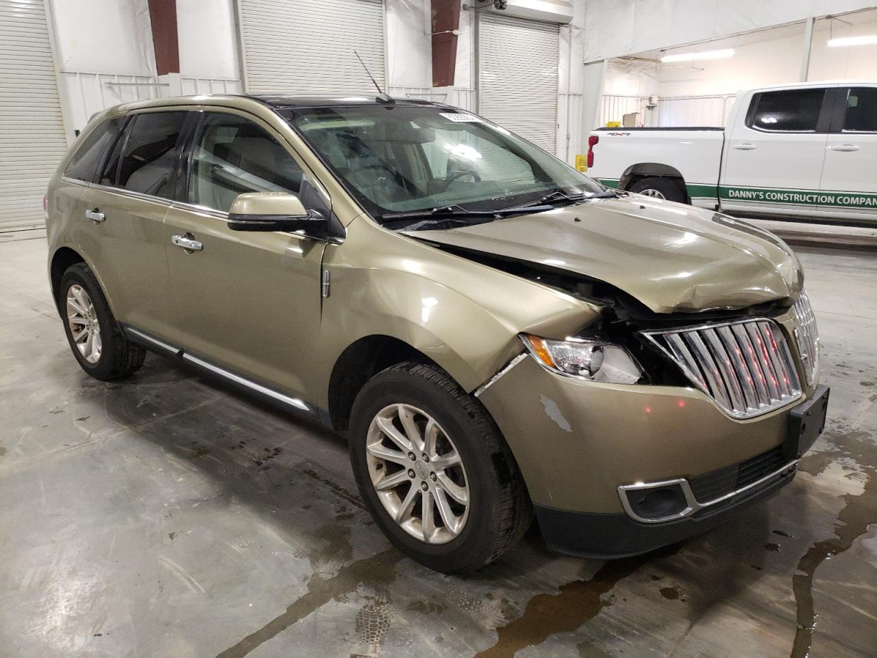 2013 Lincoln MKX - Image 4