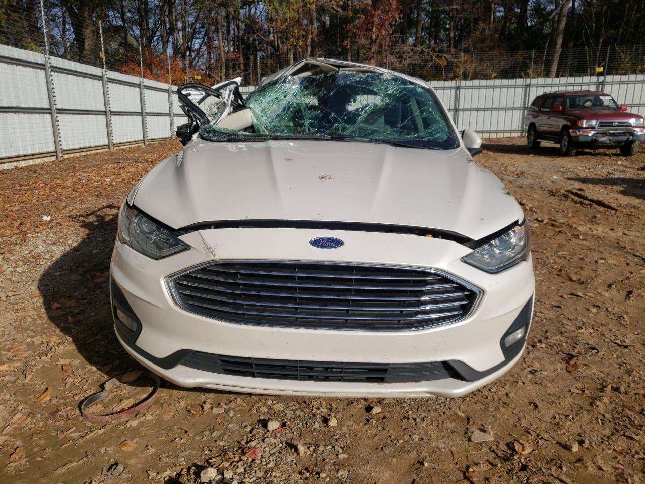 2020 Ford Fusion - Image 5